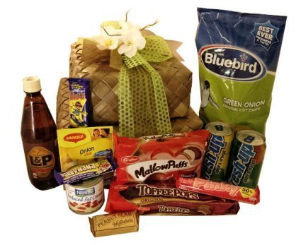 Kiwi Favourites Gift Basket - Gifts2remember