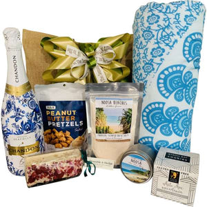 Noosa Holiday's Gift Hamper - Gifts2remember